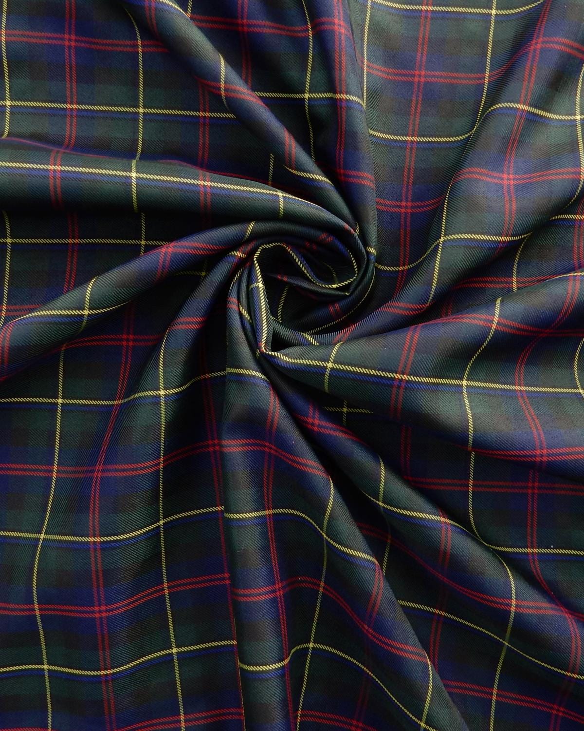 Green Blue Red Tartan Plaid Taffeta Fabric (60 in.) Sold By The Yard