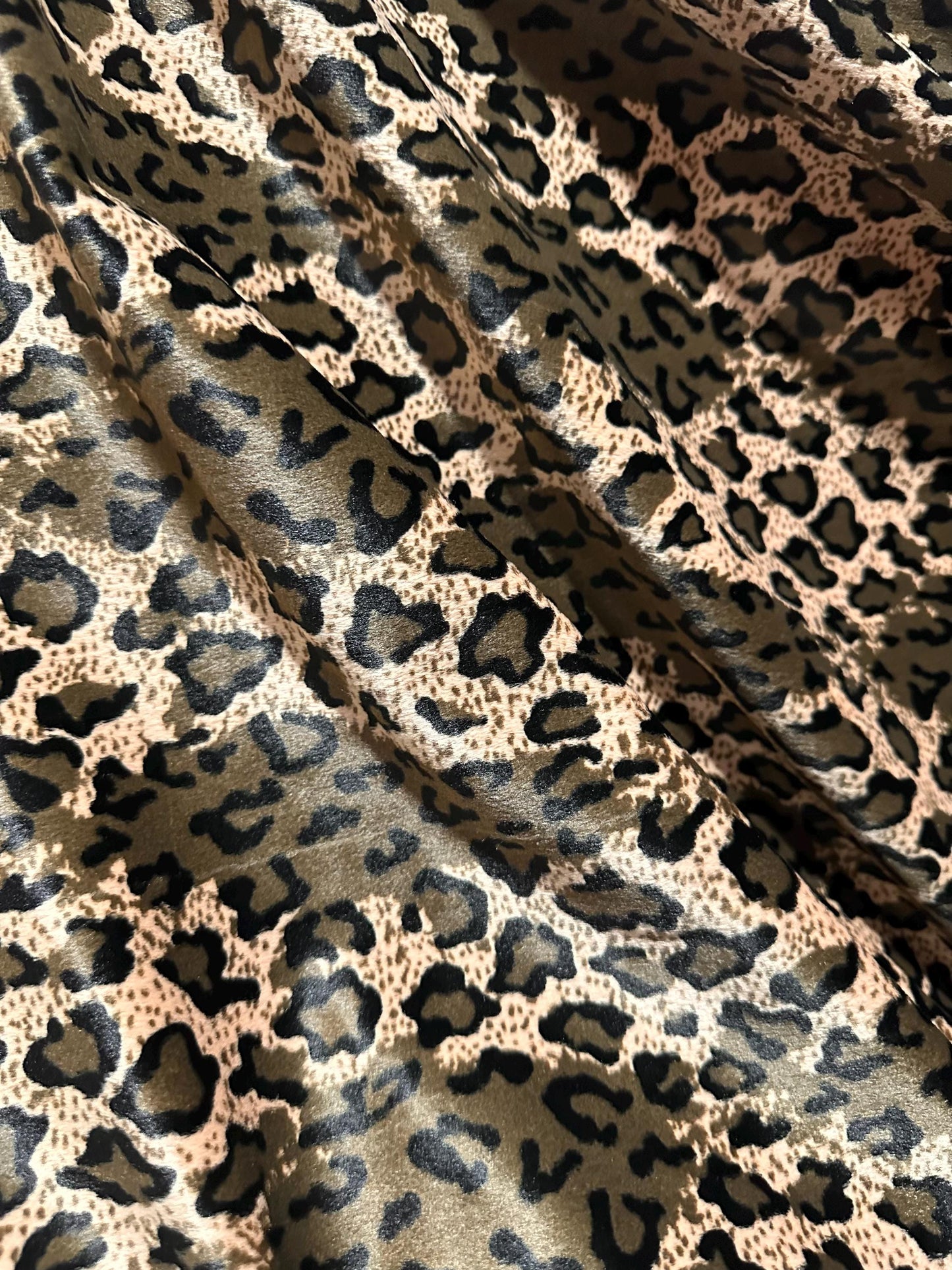 BEIGE BROWN Cheetah Print Short Faux Fake Fur Fabric (60 in.) Sold By The Yard