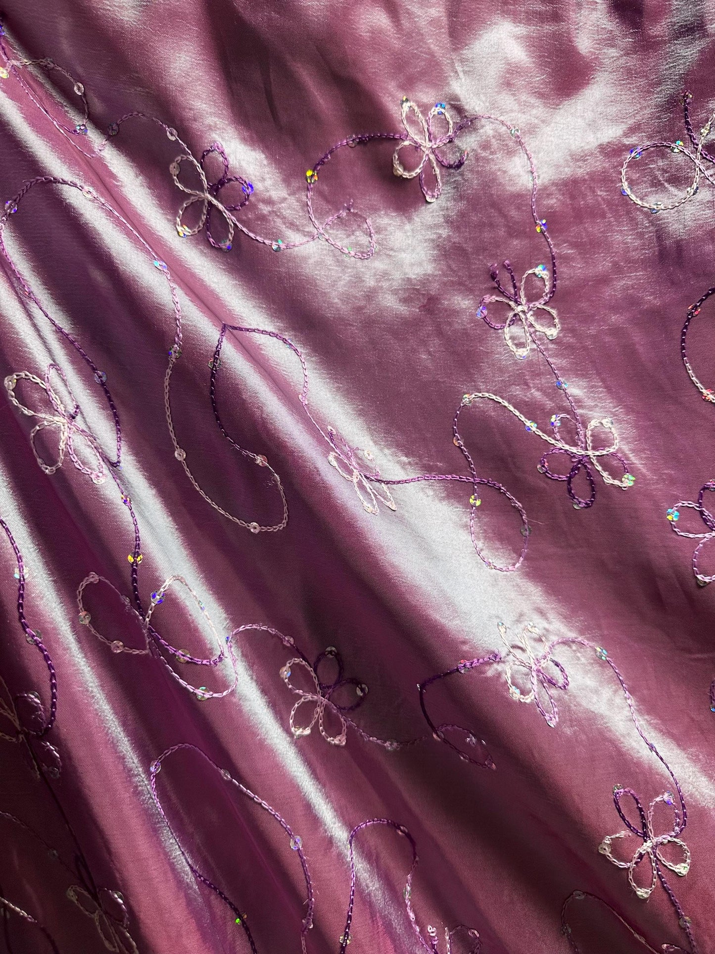 MAGENTA BLUE Two Tone Floral Sequins Embroidery Taffeta Fabric (60 in.) Sold By The Yard