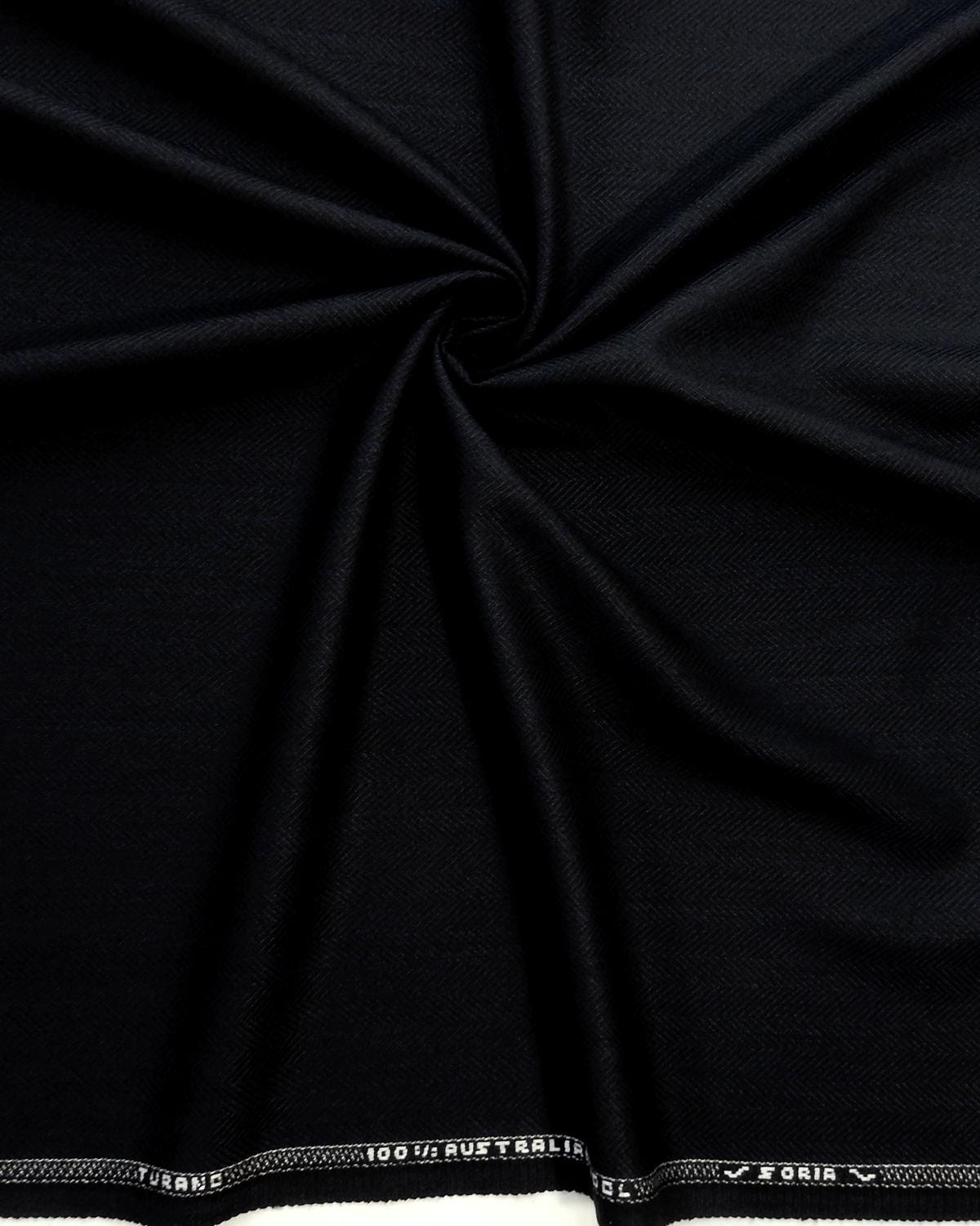 DARK NAVY BLUE 100% Australian Worsted Wool Super 100s Suiting Fabric (60 in.) Sold By The Yard
